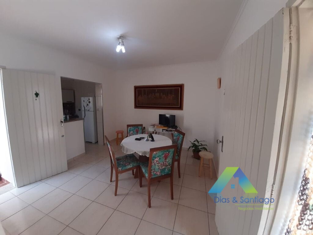 Casa à venda com 3 quartos, 190m² - Foto 15