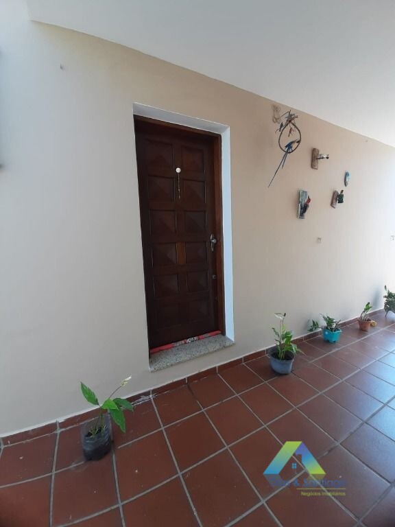 Casa à venda com 3 quartos, 190m² - Foto 47