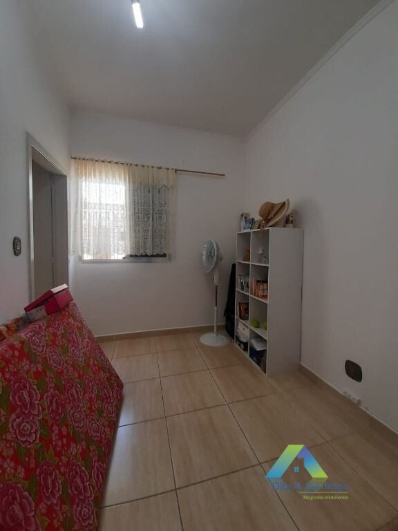 Casa à venda com 3 quartos, 190m² - Foto 23