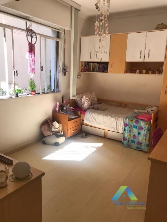 Apartamento à venda com 3 quartos, 150m² - Foto 10