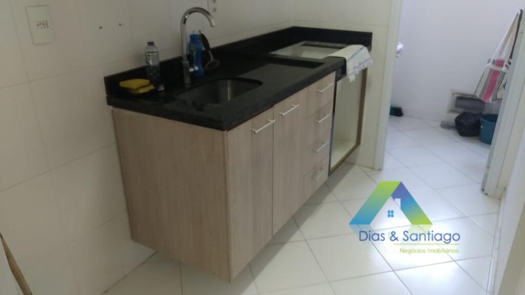 Apartamento à venda com 3 quartos, 65m² - Foto 15