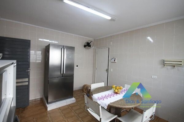 Sobrado à venda com 3 quartos, 150m² - Foto 30