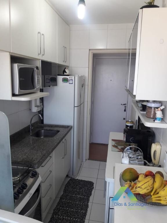 Apartamento à venda com 2 quartos, 50m² - Foto 4