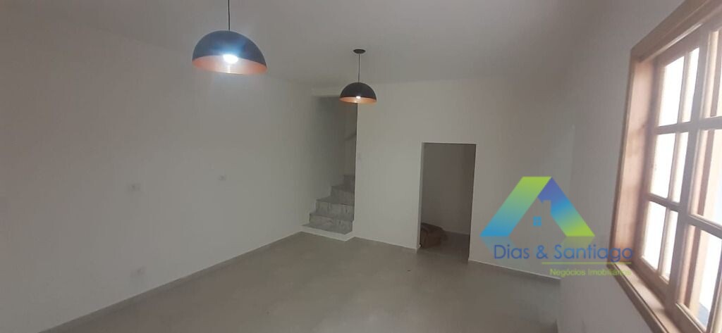 Sobrado à venda com 3 quartos, 250m² - Foto 3