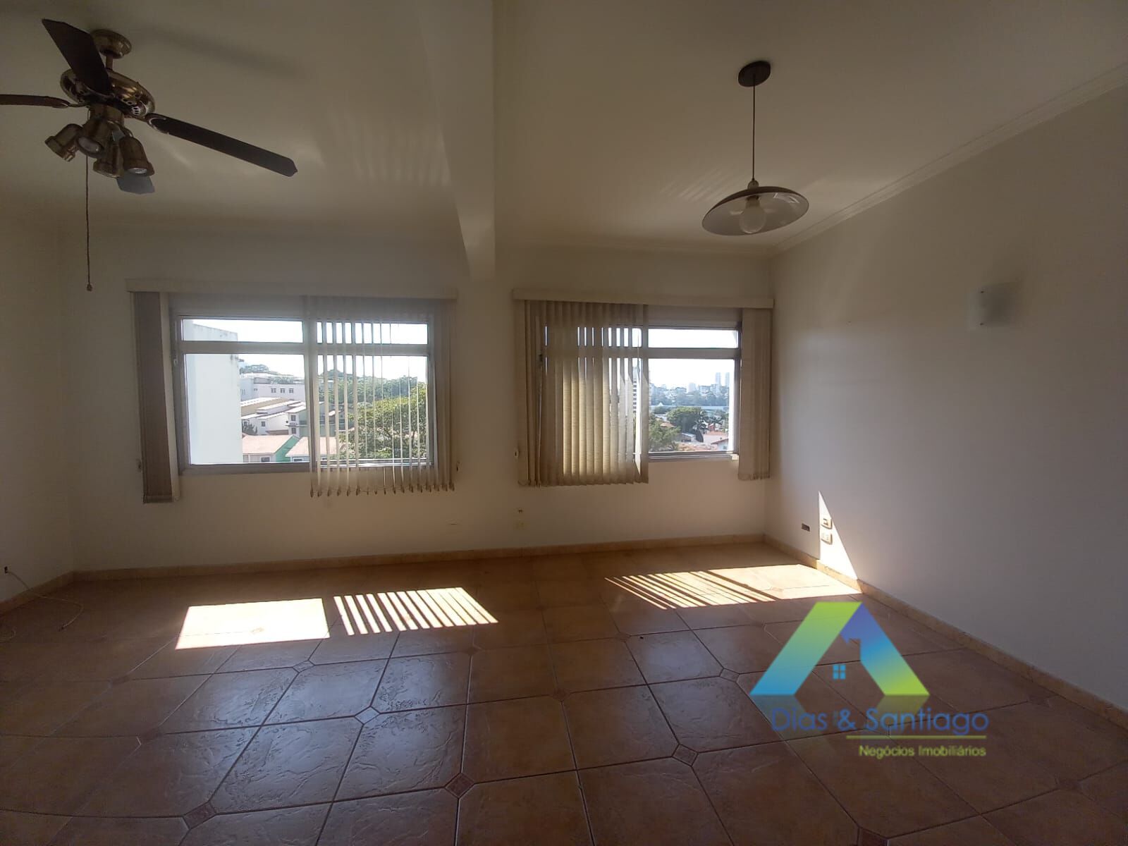Sobrado, 4 quartos, 290 m² - Foto 3