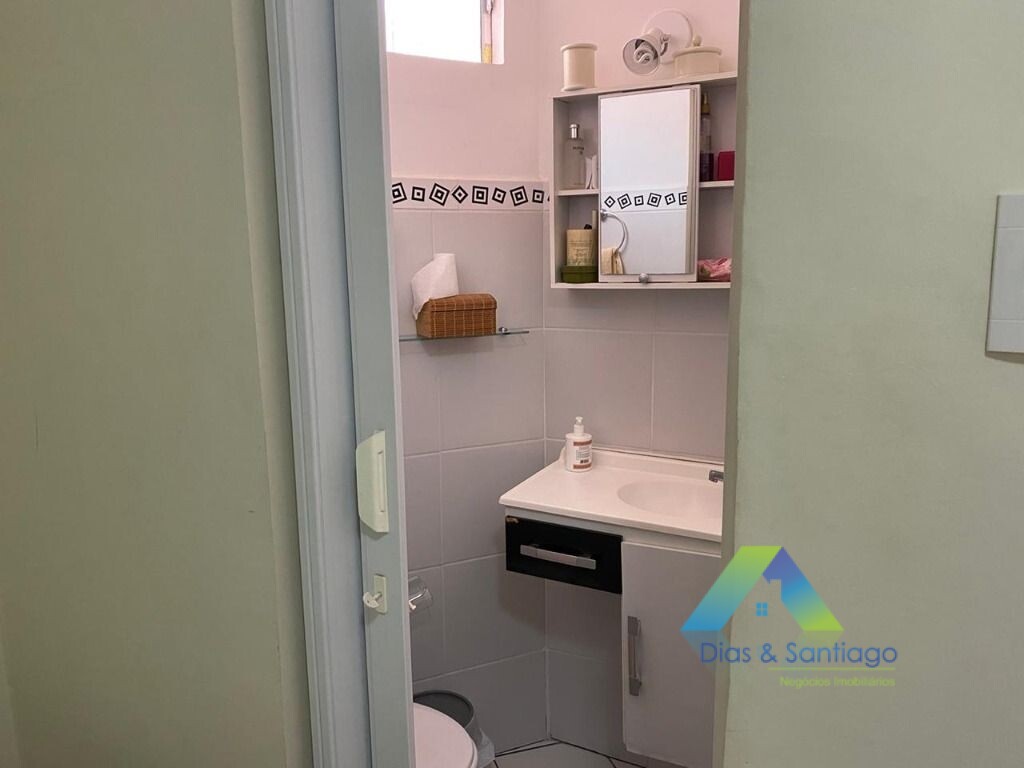 Casa à venda com 3 quartos, 200m² - Foto 19