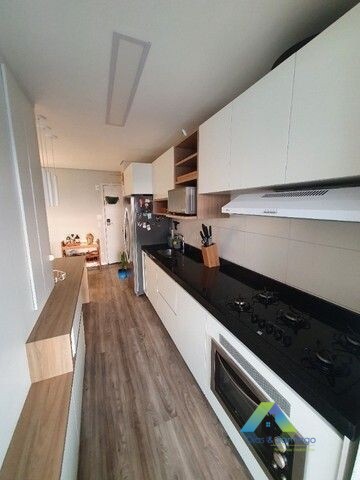 Apartamento à venda com 2 quartos, 66m² - Foto 2