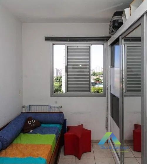 Apartamento à venda com 2 quartos, 48m² - Foto 15