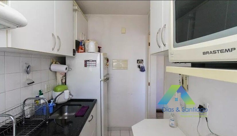 Apartamento à venda com 2 quartos, 48m² - Foto 17