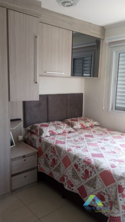 Apartamento à venda com 2 quartos, 54m² - Foto 13