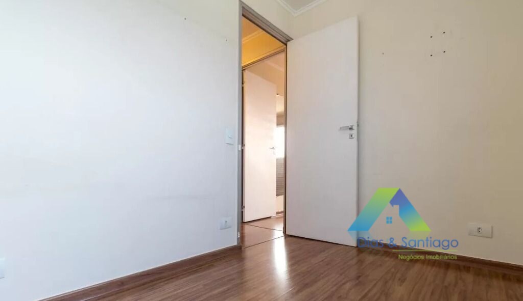 Apartamento à venda com 3 quartos, 80m² - Foto 17