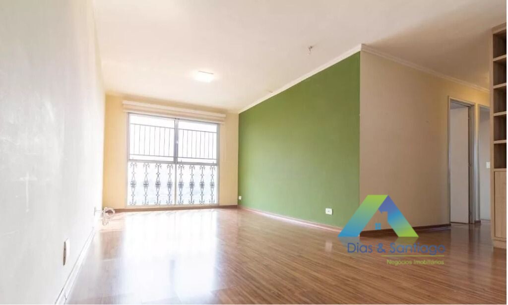 Apartamento à venda com 3 quartos, 80m² - Foto 1