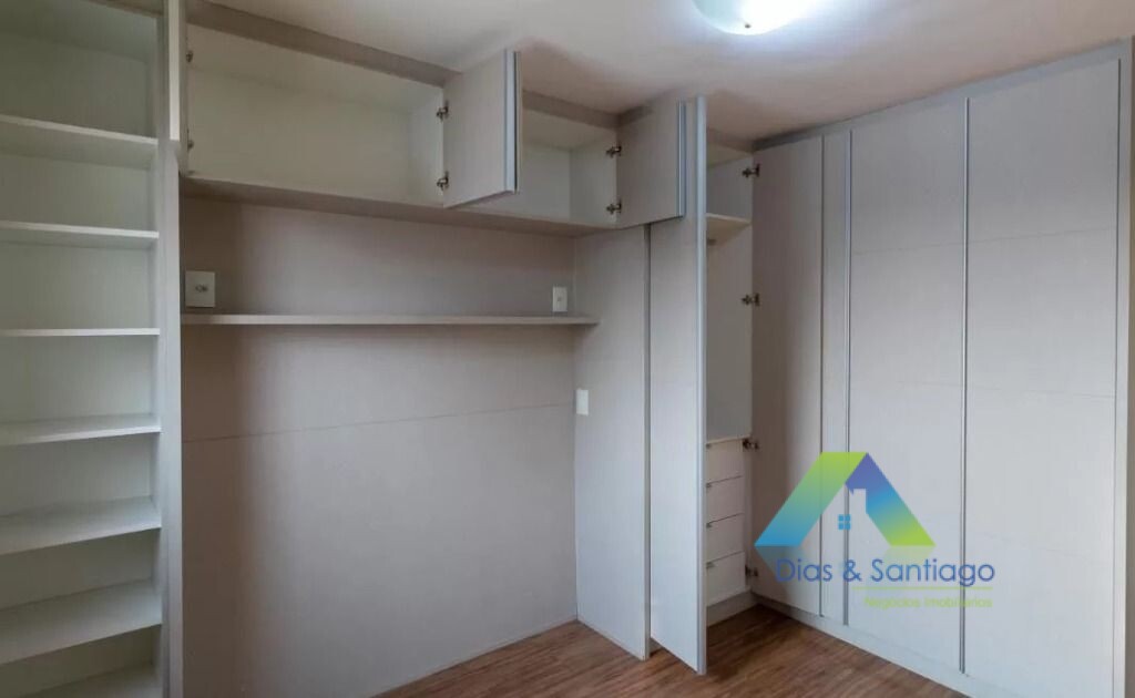 Apartamento à venda com 3 quartos, 80m² - Foto 13