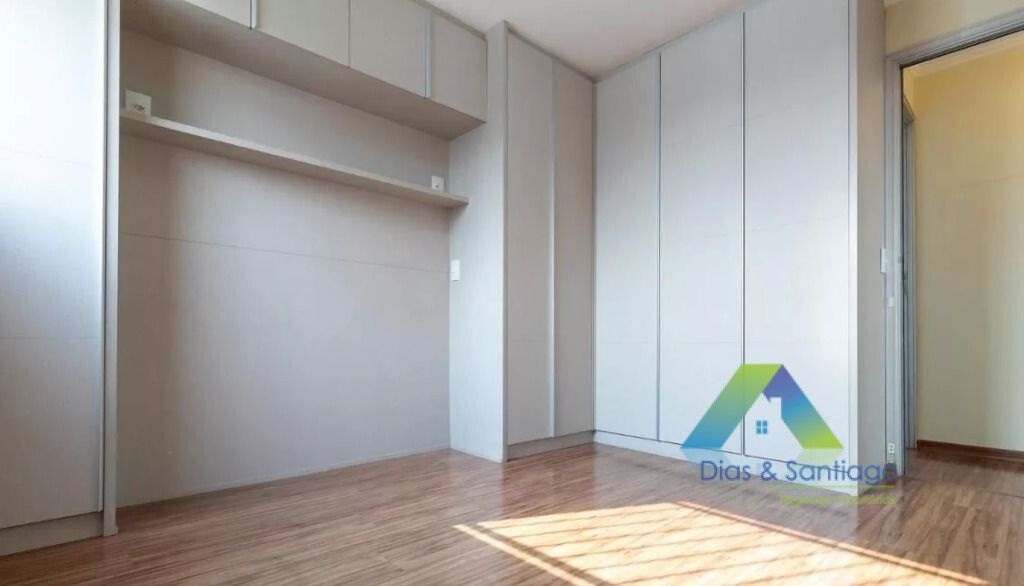 Apartamento à venda com 3 quartos, 80m² - Foto 12