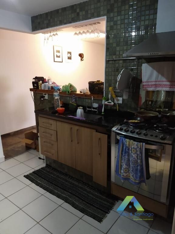 Apartamento à venda com 2 quartos, 62m² - Foto 2