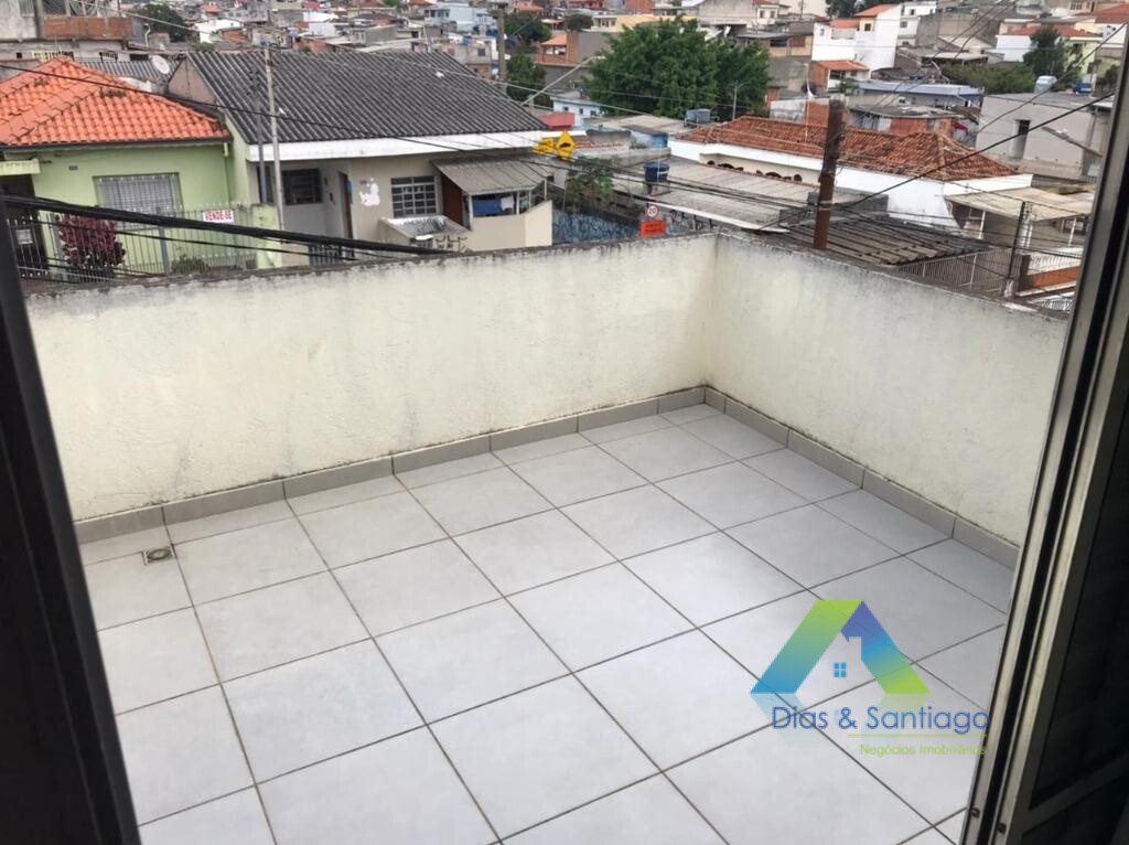 Sobrado à venda com 3 quartos, 157m² - Foto 2