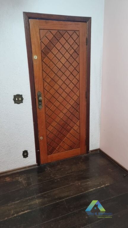 Sobrado à venda com 3 quartos, 160m² - Foto 4