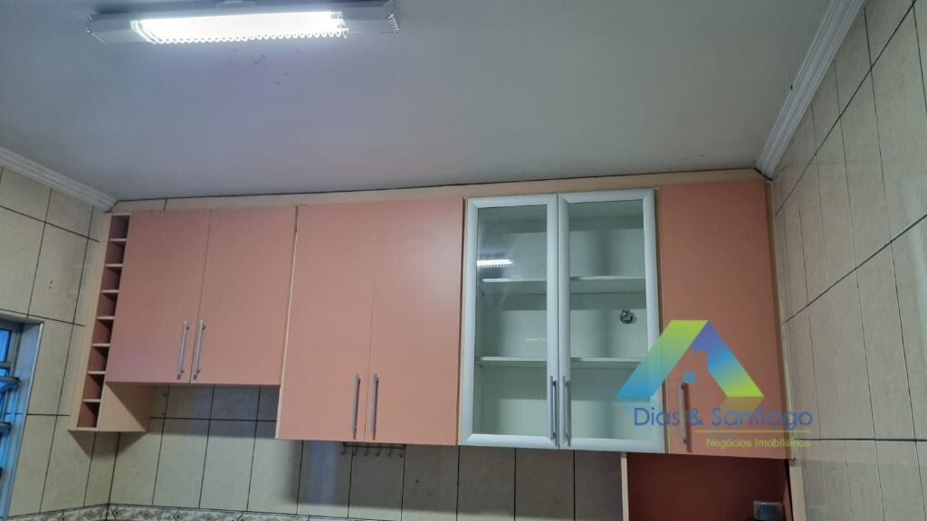 Sobrado à venda com 3 quartos, 160m² - Foto 17