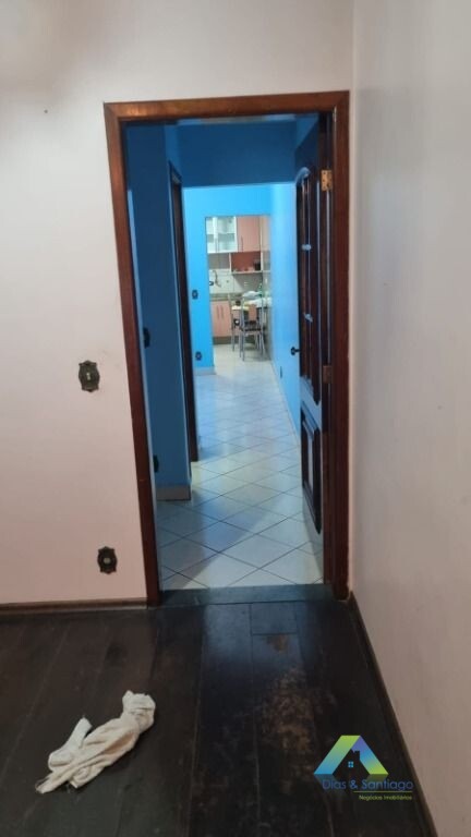 Sobrado à venda com 3 quartos, 160m² - Foto 3