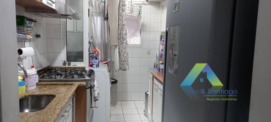 Apartamento à venda com 3 quartos, 76m² - Foto 12