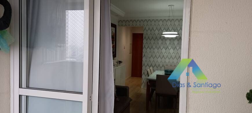 Apartamento à venda com 3 quartos, 76m² - Foto 3