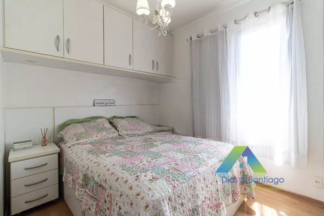 Apartamento à venda com 2 quartos, 62m² - Foto 10