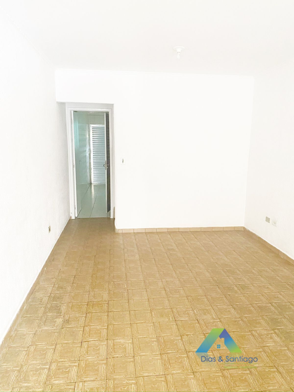 Sobrado à venda com 2 quartos, 75m² - Foto 2