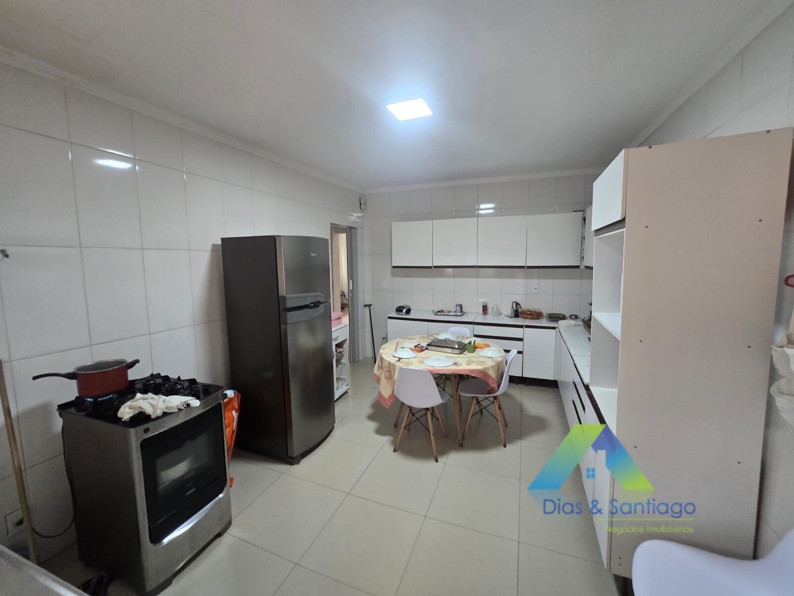 Casa, 3 quartos, 230 m² - Foto 35