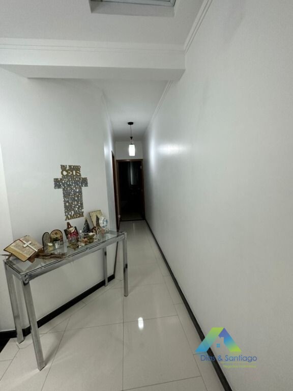 Sobrado à venda com 4 quartos, 300m² - Foto 33