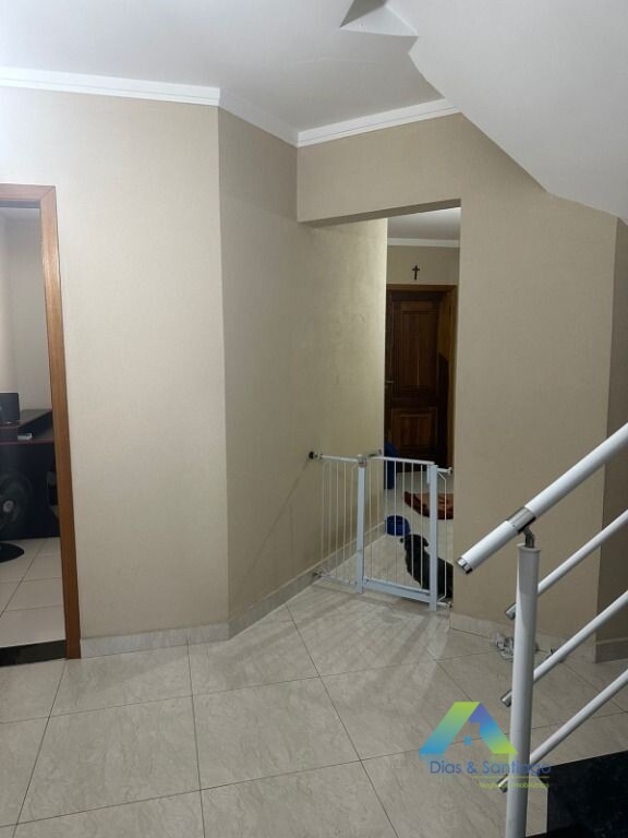 Sobrado à venda com 4 quartos, 300m² - Foto 11