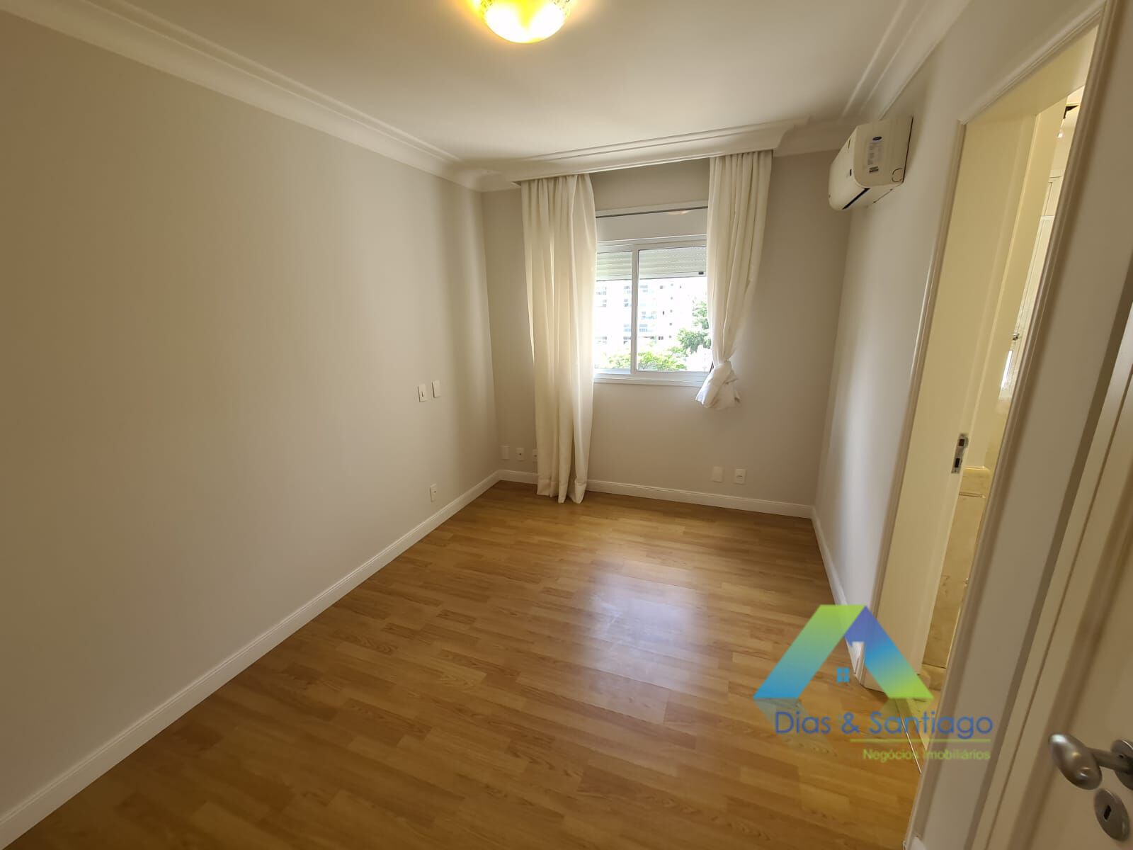 Apartamento à venda com 3 quartos, 250m² - Foto 15