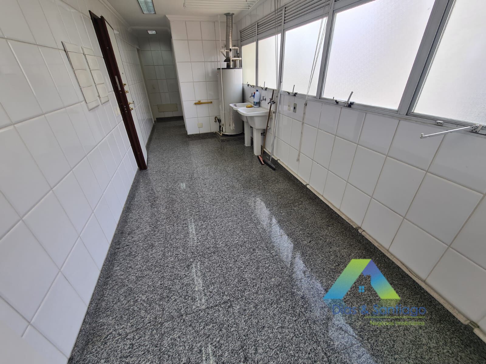 Apartamento à venda com 3 quartos, 250m² - Foto 24