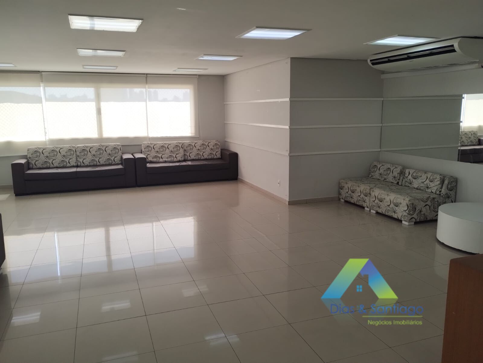 Apartamento à venda com 3 quartos, 65m² - Foto 23