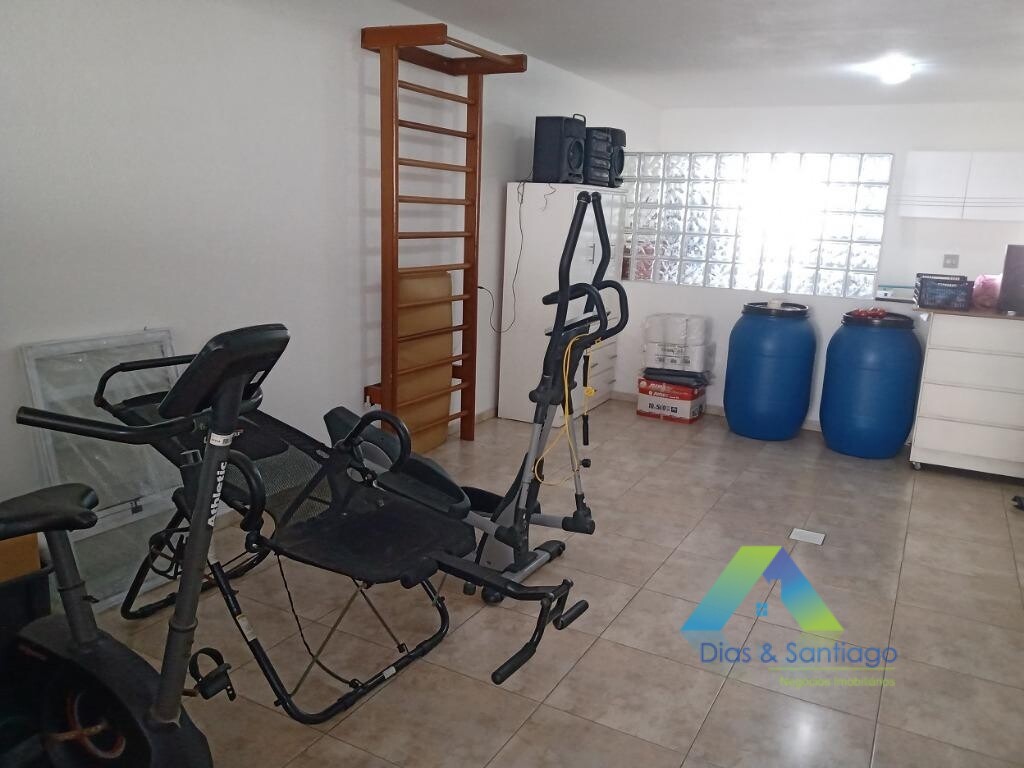 Sobrado à venda com 3 quartos, 300m² - Foto 21