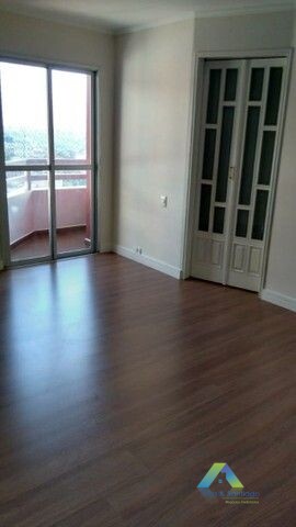 Apartamento à venda com 2 quartos, 65m² - Foto 1