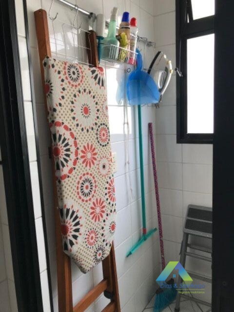 Apartamento à venda com 1 quarto, 40m² - Foto 7