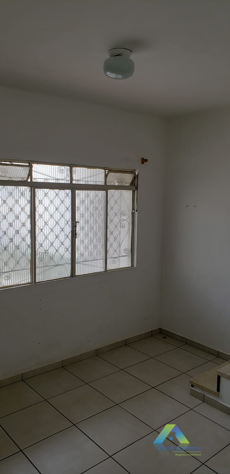 Sobrado para alugar com 1 quarto, 80m² - Foto 2