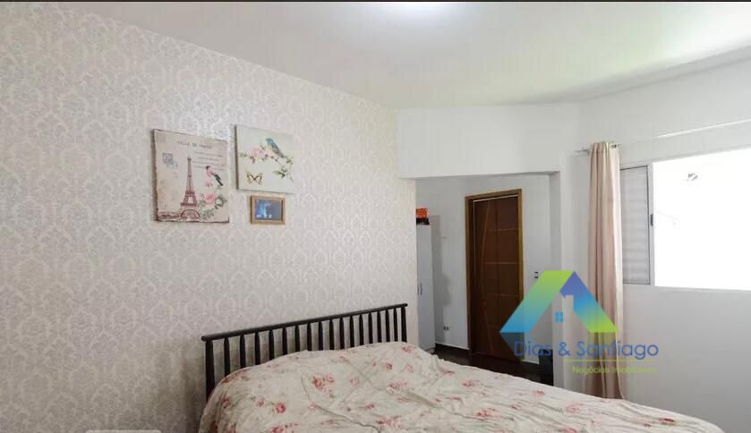 Casa à venda com 2 quartos, 170m² - Foto 10