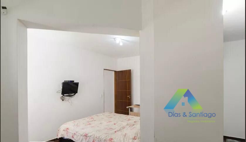 Casa à venda com 2 quartos, 170m² - Foto 9