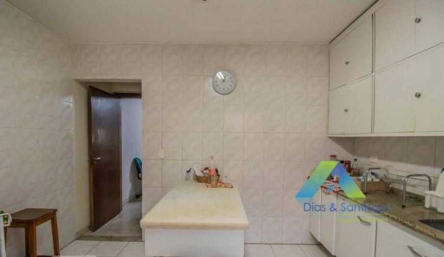 Sobrado à venda com 2 quartos, 120m² - Foto 3