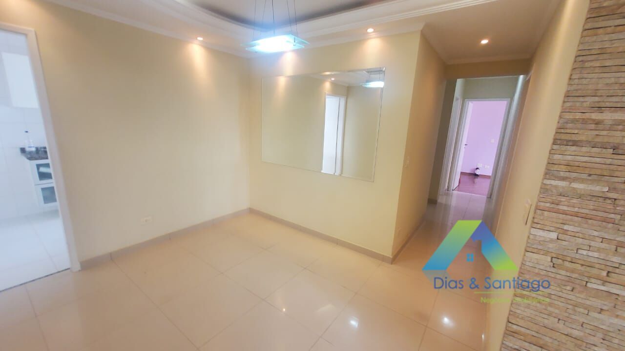 Apartamento à venda com 3 quartos, 84m² - Foto 2