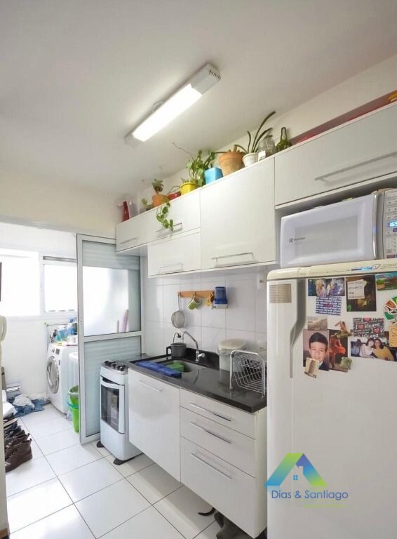 Apartamento à venda com 2 quartos, 49m² - Foto 3