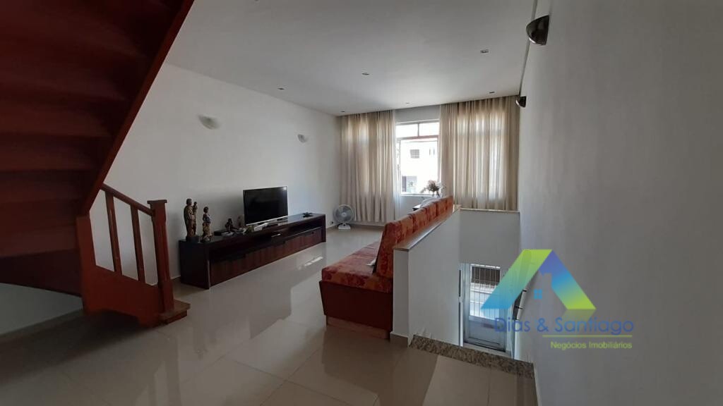 Sobrado à venda com 3 quartos, 180m² - Foto 22