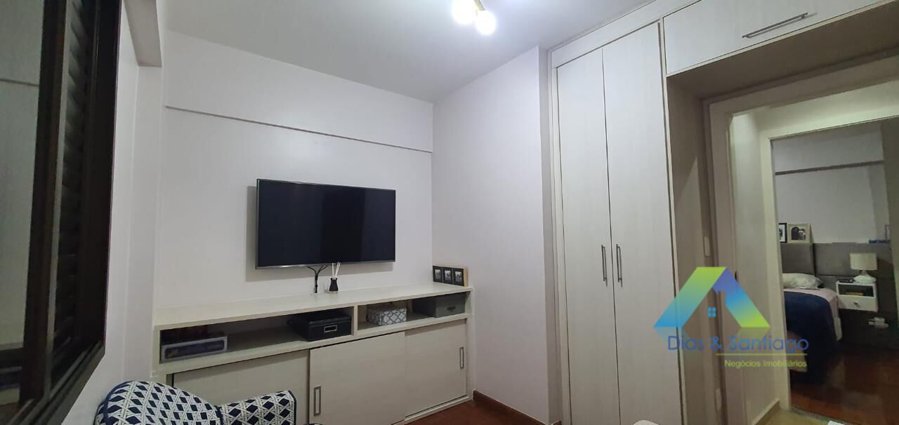 Apartamento à venda com 3 quartos, 107m² - Foto 18