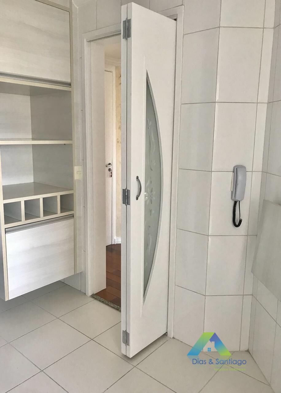 Apartamento à venda com 3 quartos, 72m² - Foto 17