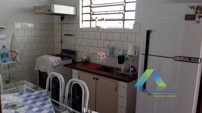 Casa à venda com 3 quartos, 127m² - Foto 1