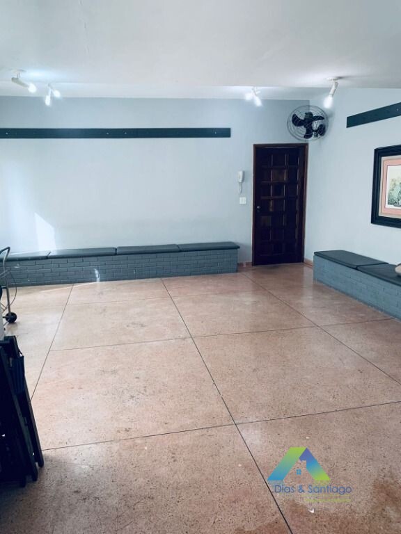 Apartamento à venda com 2 quartos, 60m² - Foto 35