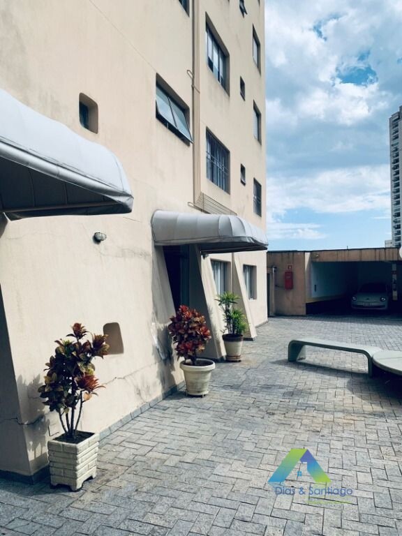 Apartamento à venda com 2 quartos, 60m² - Foto 31