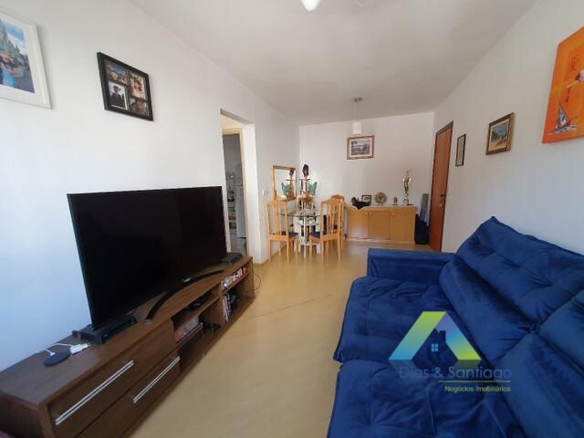 Apartamento à venda com 2 quartos, 60m² - Foto 2