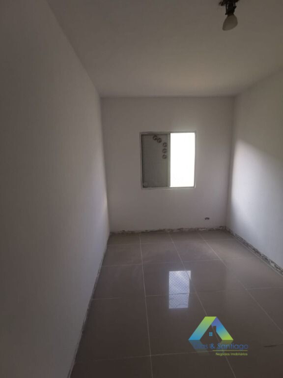 Apartamento à venda com 2 quartos, 62m² - Foto 3